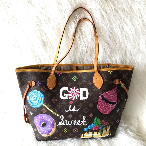 Louis Vuitton Handbags - Pls like this listing 2BOOKMARK my closet❣️💕🙏🏾